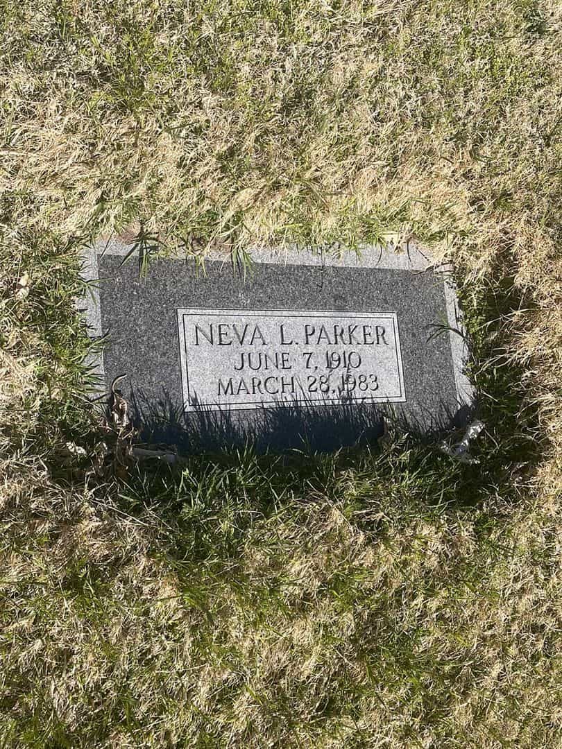 Neva L. Parker's grave. Photo 2