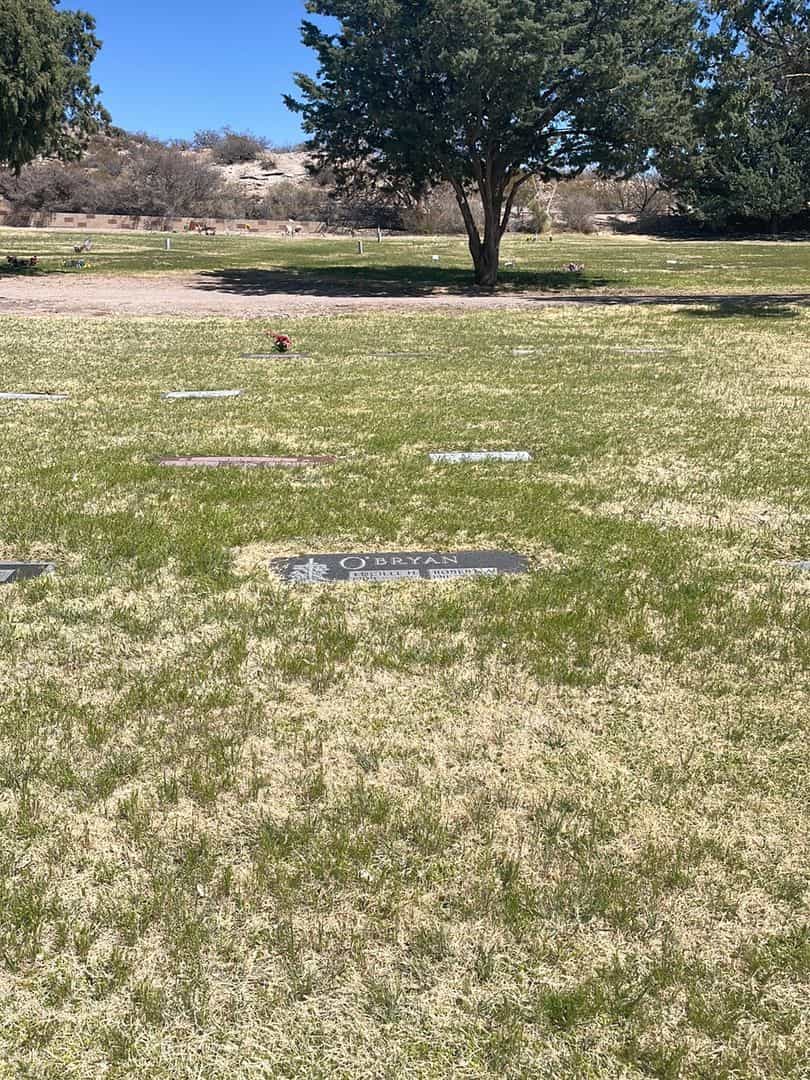 Robert A. O'Bryan's grave. Photo 1