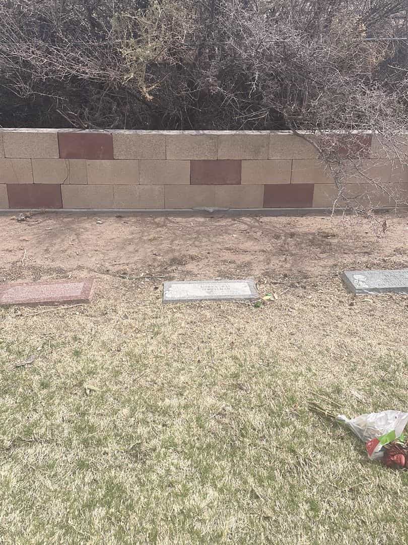 Sierra Rae Tempelman's grave. Photo 1