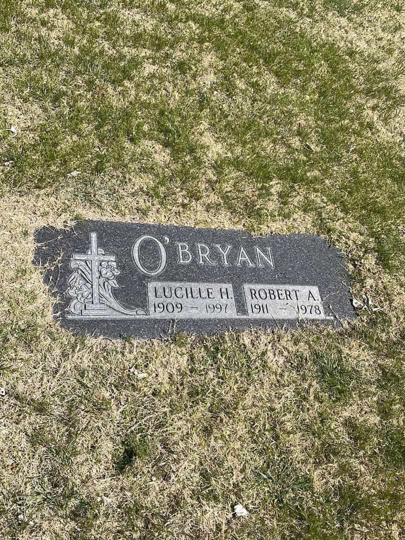 Robert A. O'Bryan's grave. Photo 2