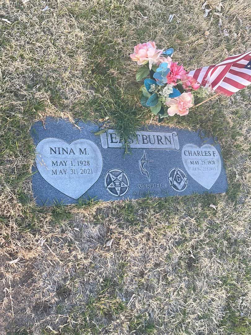 Charles F. Eastburn's grave. Photo 2