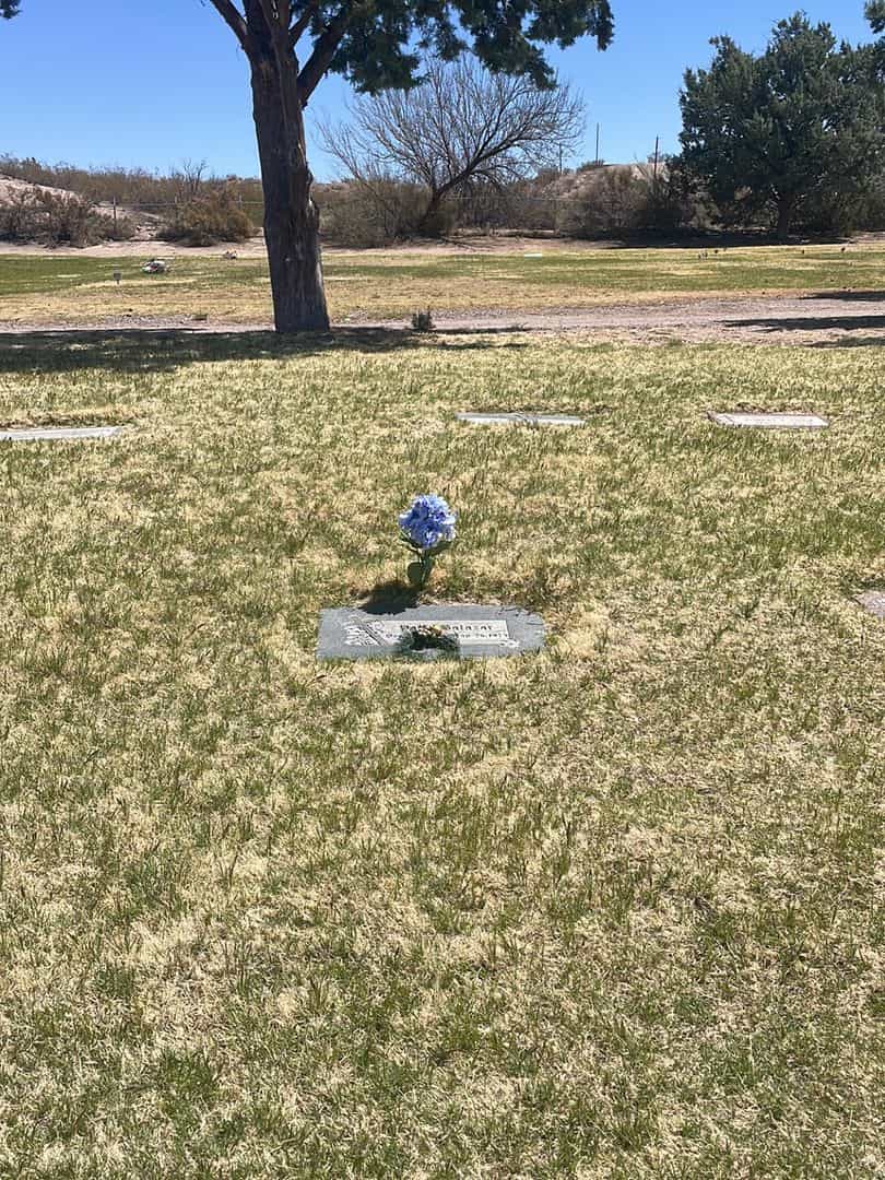 Paul Salazar's grave. Photo 2