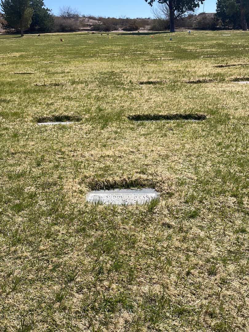 Buddy J. O'Cana's grave. Photo 1