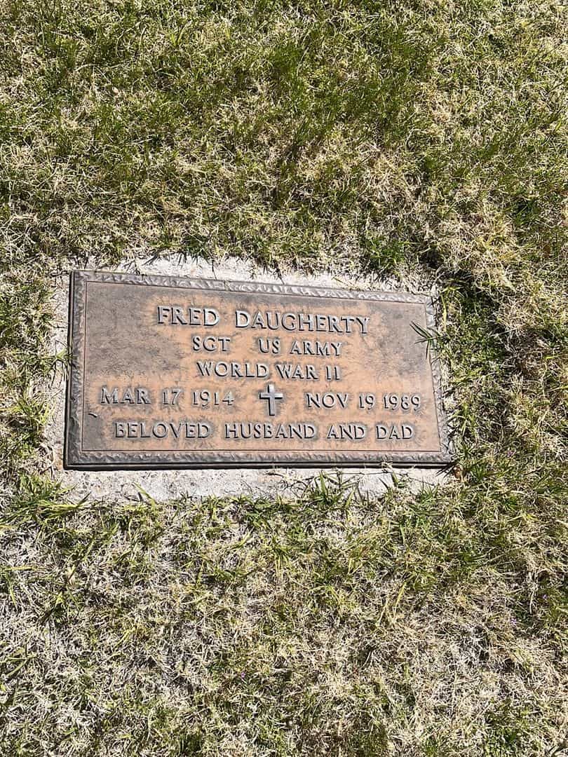 Fred C. "Rusty" Daugherty's grave. Photo 2