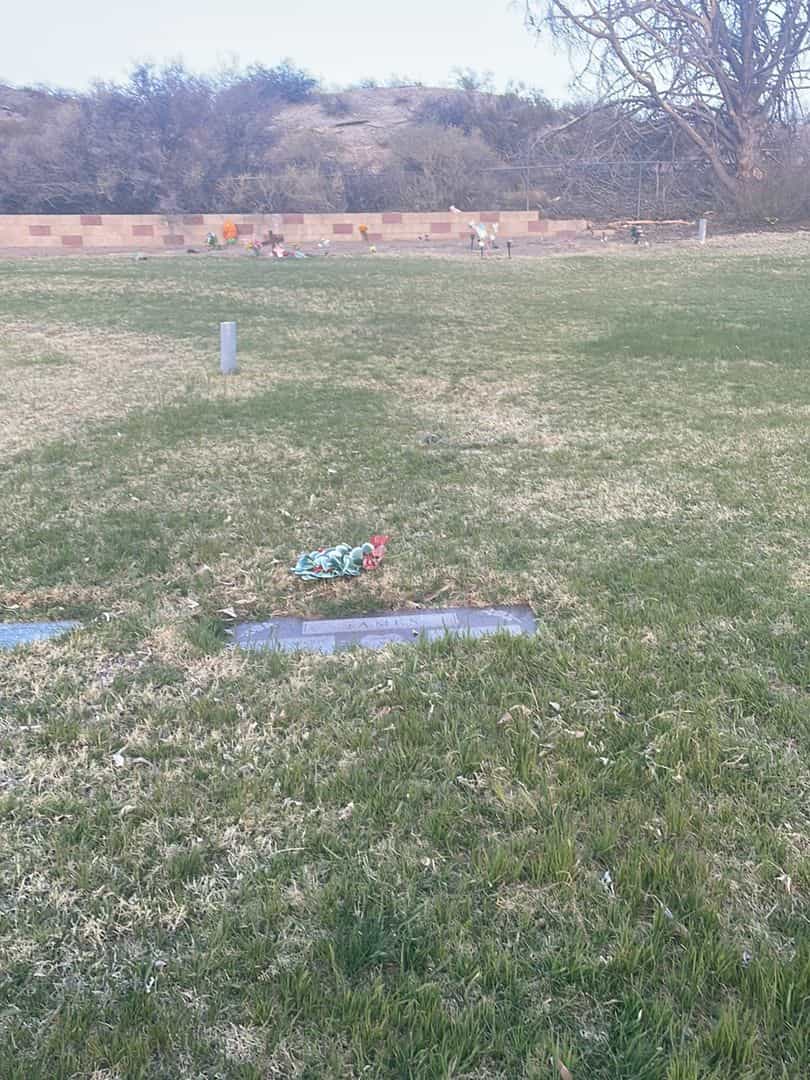 Thomas A. James's grave. Photo 1