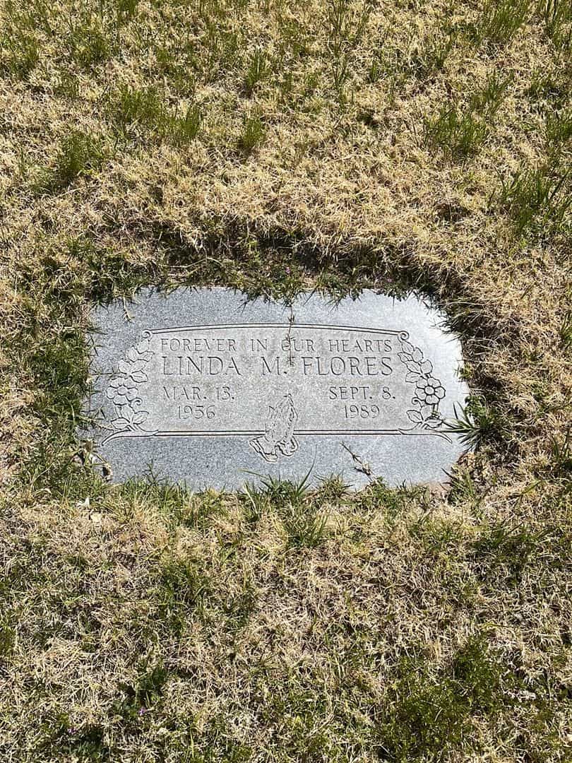 Linda M. Maroussy Flores's grave. Photo 2