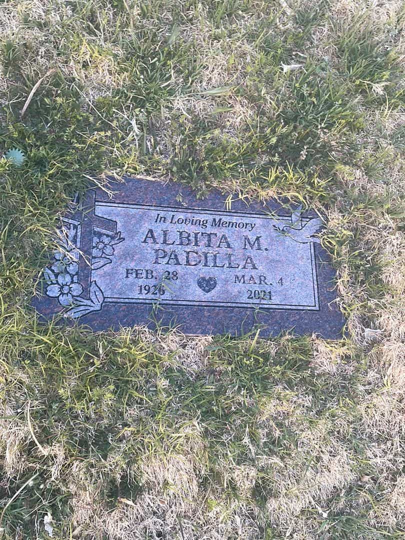 Albita M. Padilla's grave. Photo 1