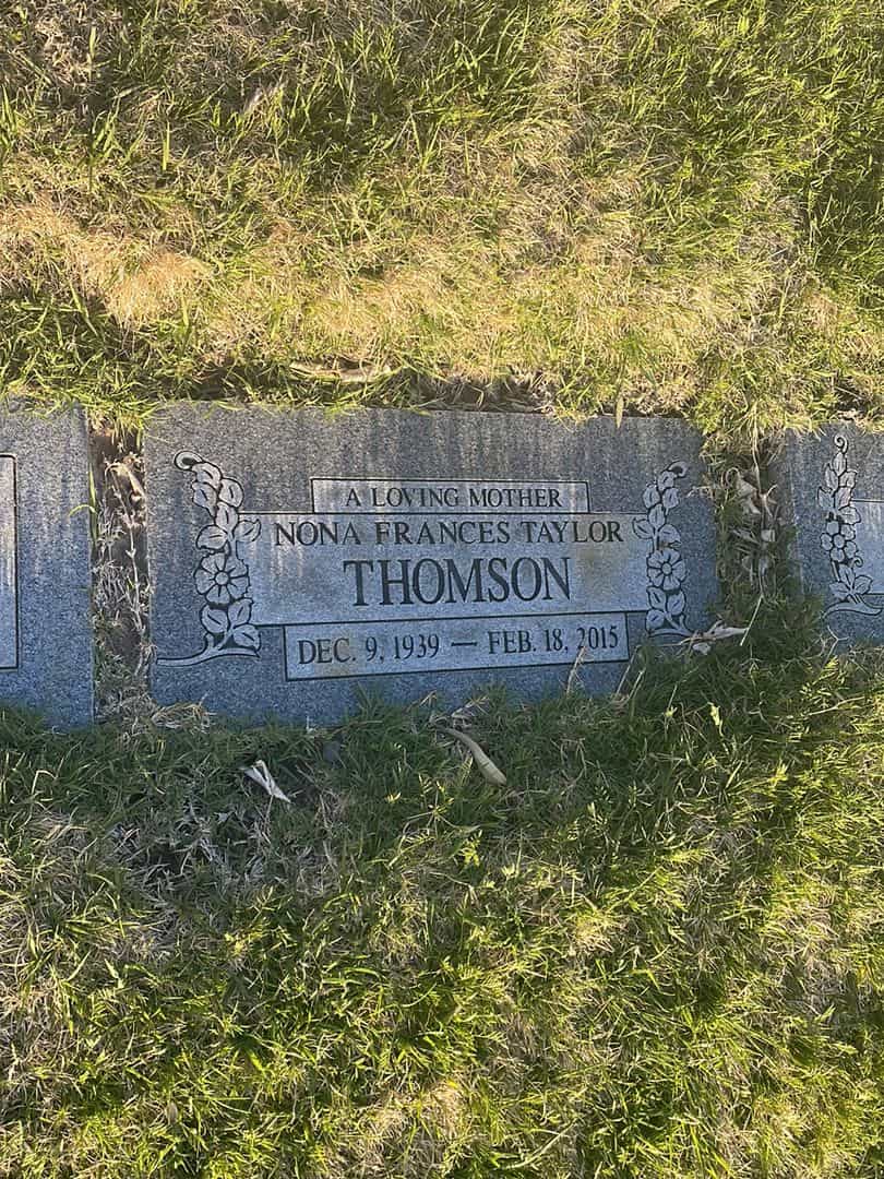 Nona Francie Taylor Thomson's grave. Photo 2