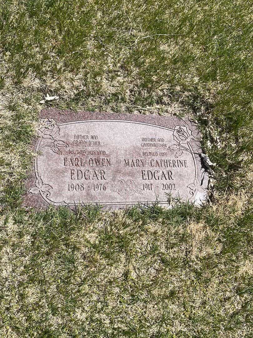 Mary Catherine Edgar's grave. Photo 2