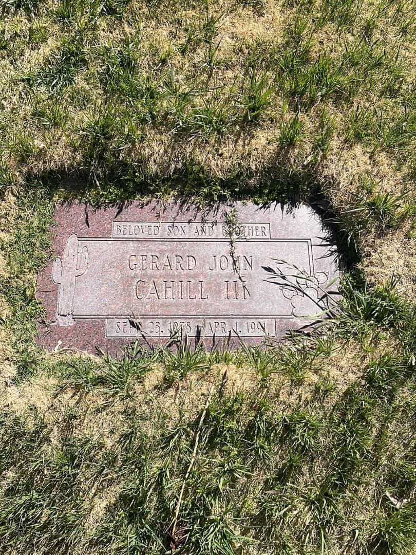 Gerard John Cahill Third's grave. Photo 2