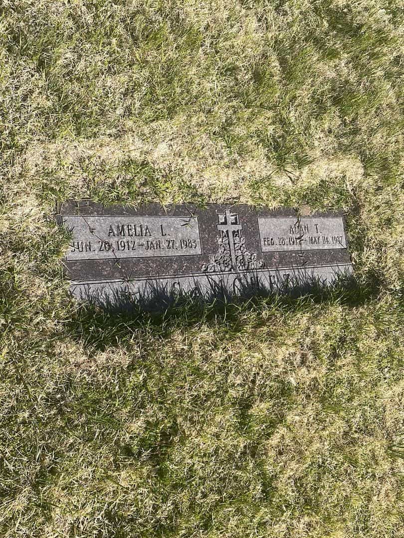 Alan T. Sanchez's grave. Photo 2