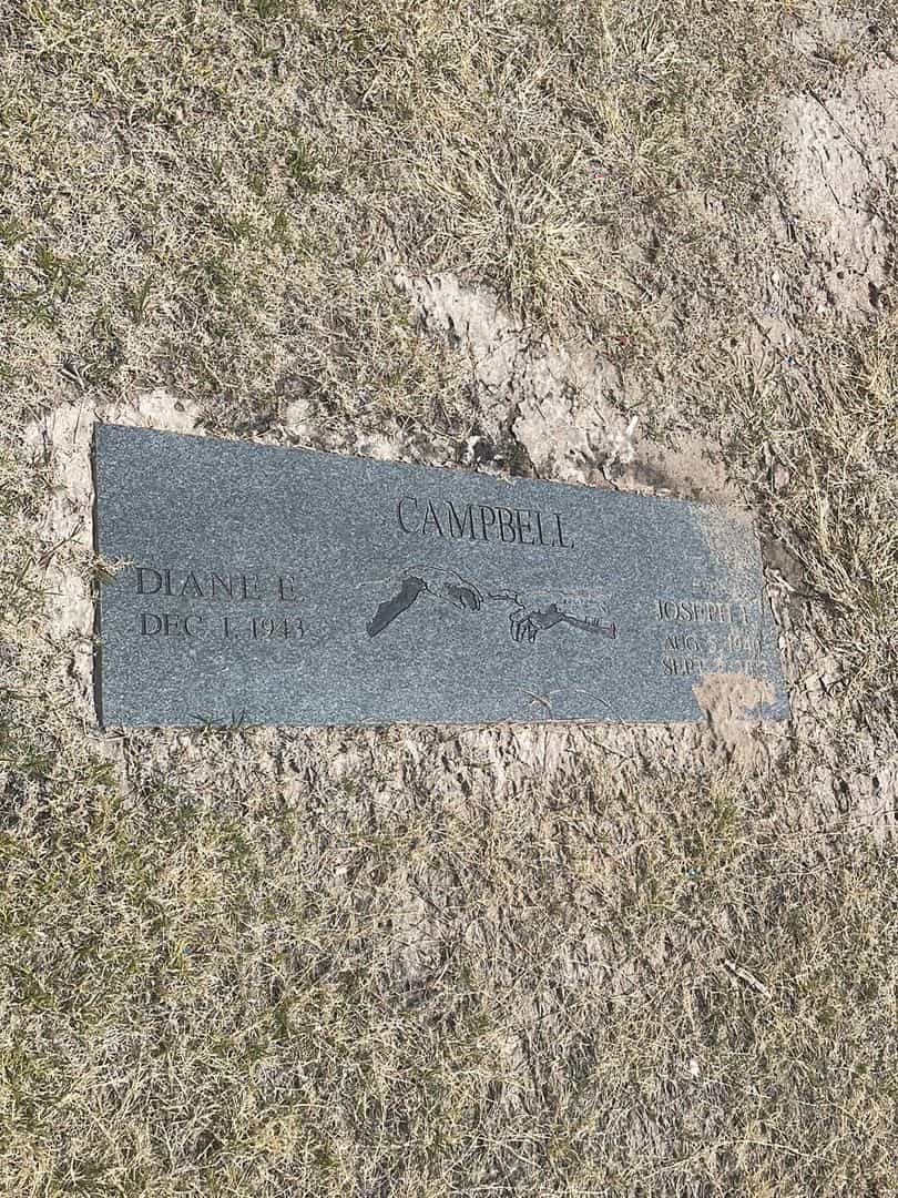 Joseph F. Campbell Junior's grave. Photo 2
