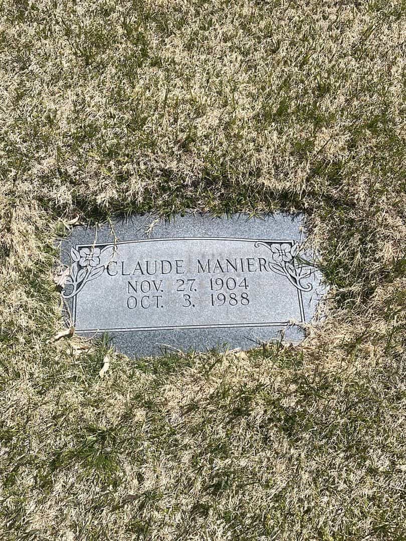 Claude Manier's grave. Photo 2