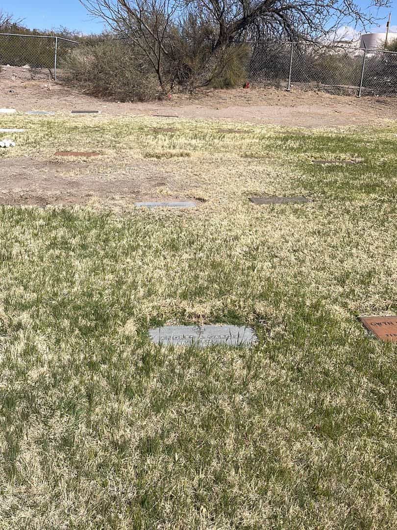 Andres A. Garcia's grave. Photo 2