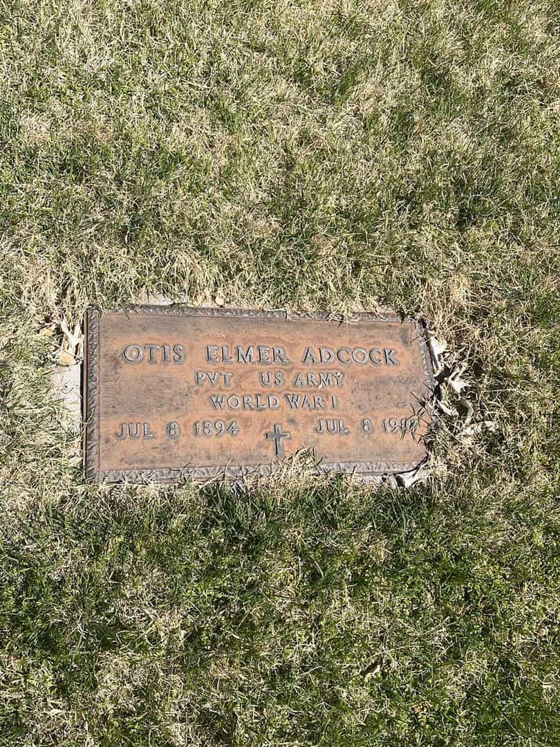 Otis Elmer Adcock's grave. Photo 2