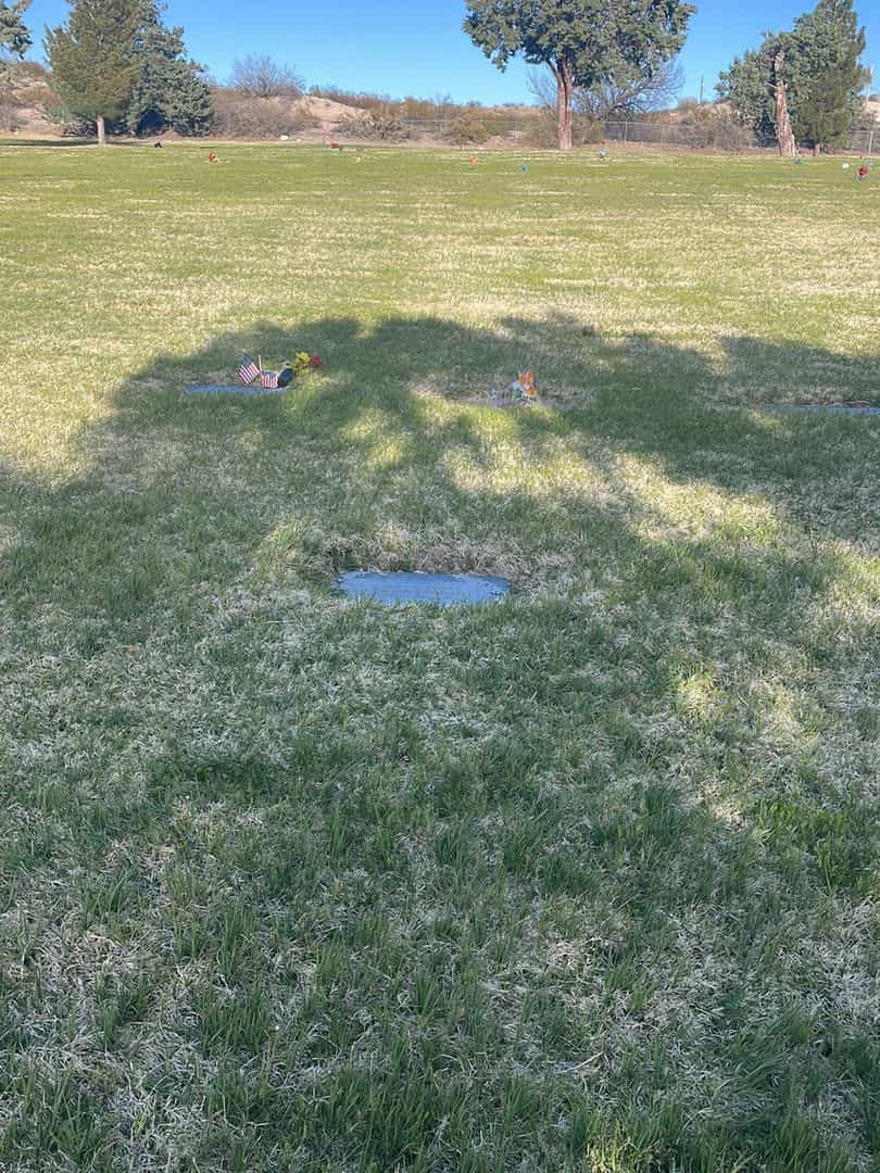 Irene Marie Campbell's grave. Photo 1