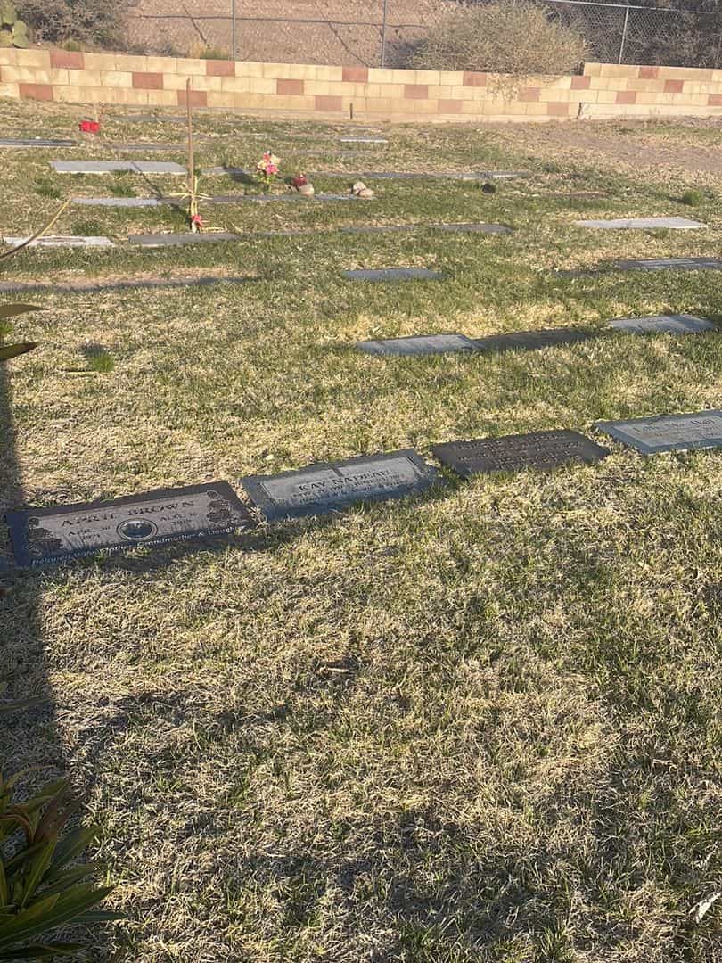 Kay Nadeau's grave. Photo 1