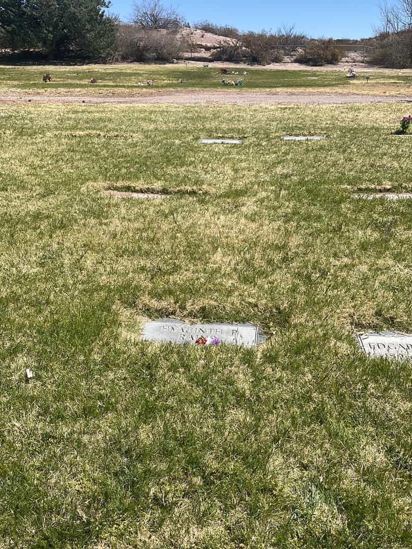 Hyacinth P. Rains's grave. Photo 1