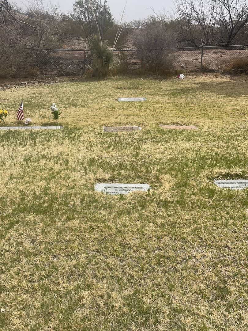 Virginia M. Lakso's grave. Photo 2