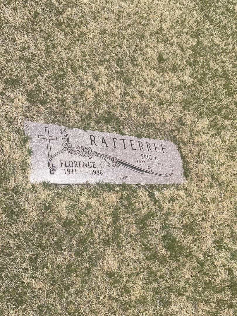 Florence Cook Ratterree's grave. Photo 1