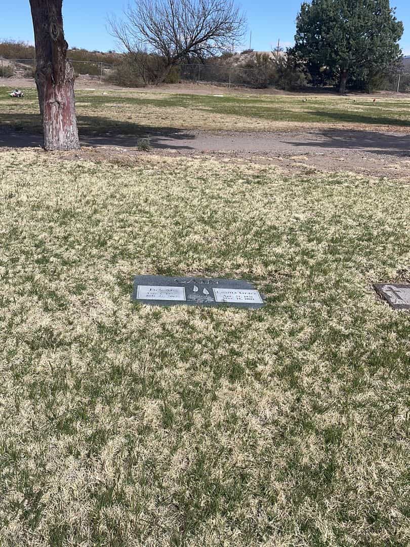 Emma Grace Cain's grave. Photo 1