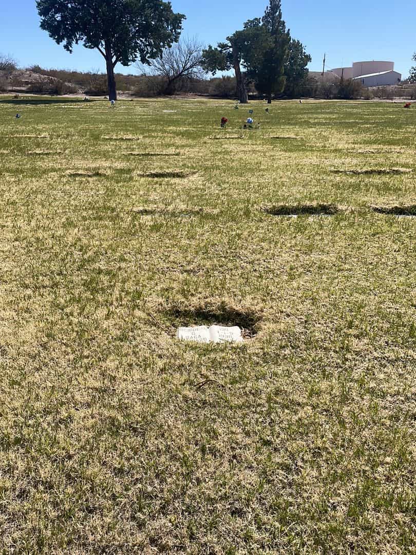 Desideria G. "Daisy" Baca's grave. Photo 1