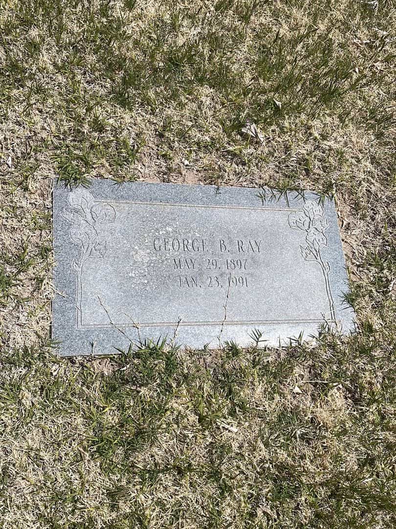 George B. Ray Senior's grave. Photo 2